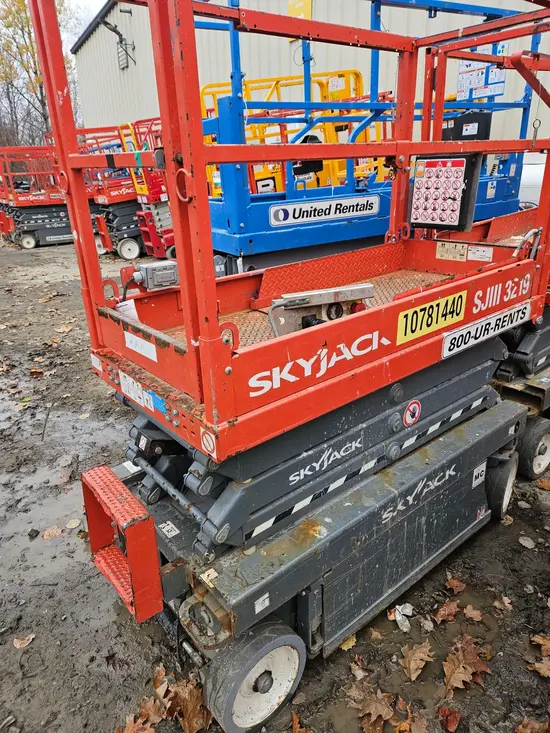 2018 Skyjack SJIII3219 Scissor Lift