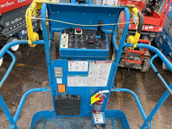 2017 Genie Z-30/20N RJ Articulating Boom Lift