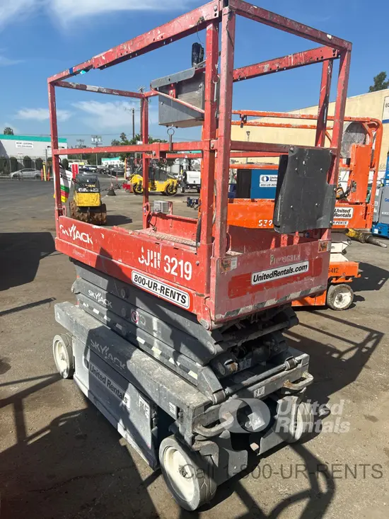 2019 Skyjack SJIII3219 Scissor Lift