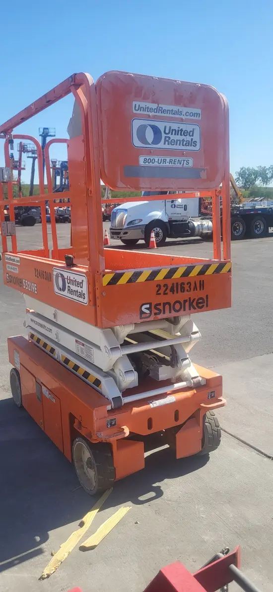 2019 Snorkel S3219E Scissor Lift