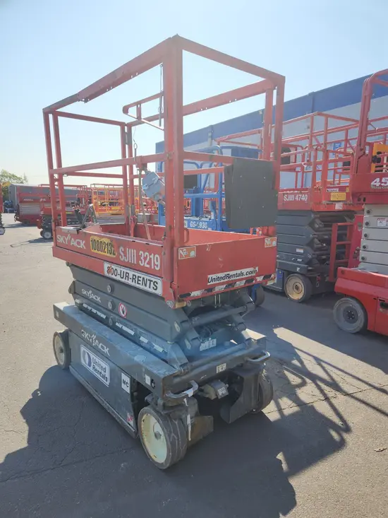 2018 Skyjack SJIII3219 Scissor Lift