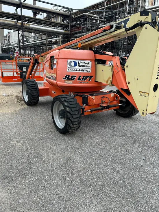 2016 JLG 600AJ Articulating Boom Lift