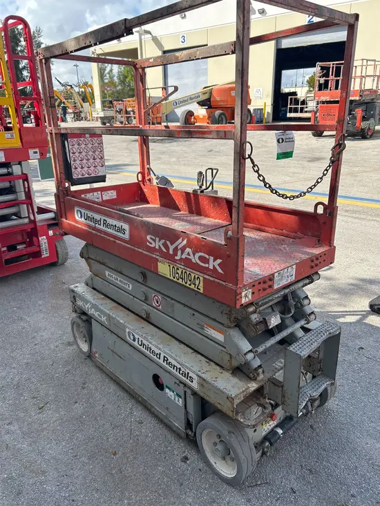 2016 Skyjack SJIII3219 Scissor Lift