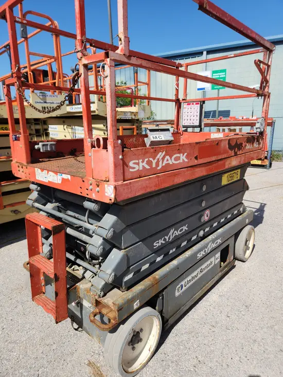 2017 Skyjack SJIII4632 Scissor Lift