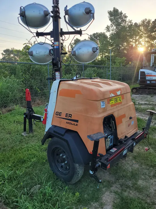 2019 Magnum Pro MLT6SM Portable Light Tower