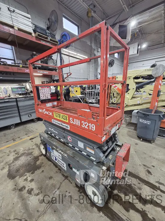 2018 Skyjack SJIII3219 Scissor Lift