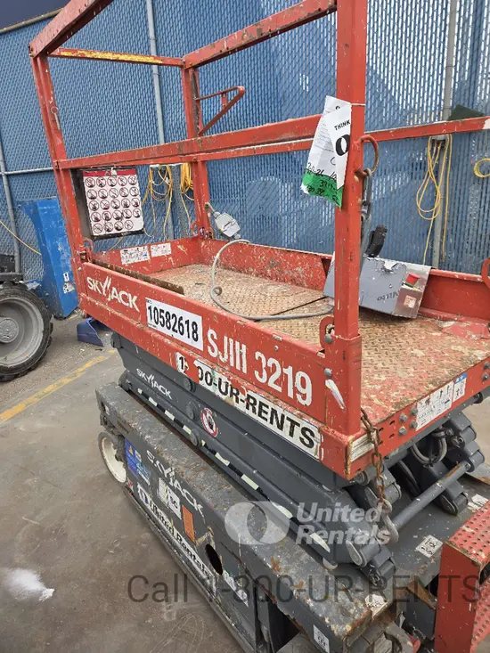 2017 Skyjack SJIII3219 Scissor Lift