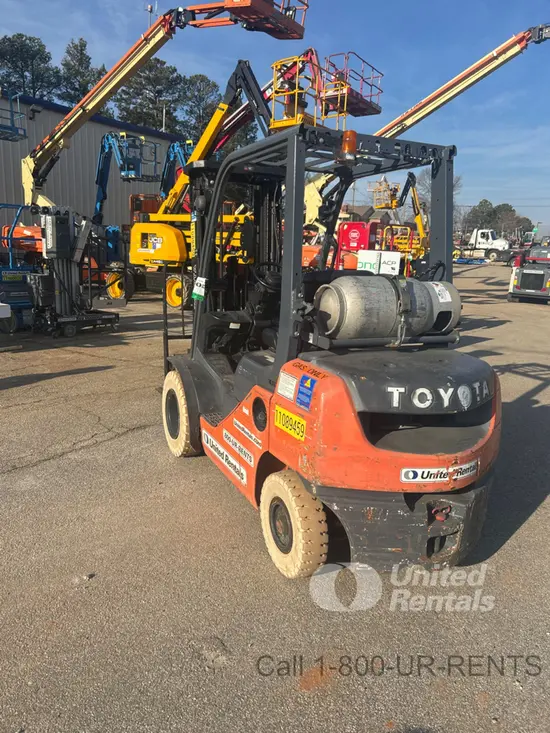 2020 Toyota 8FGU25 Warehouse Forklift