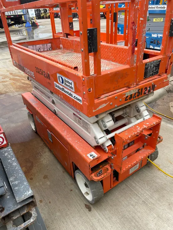 2019 Snorkel S3219E Scissor Lift
