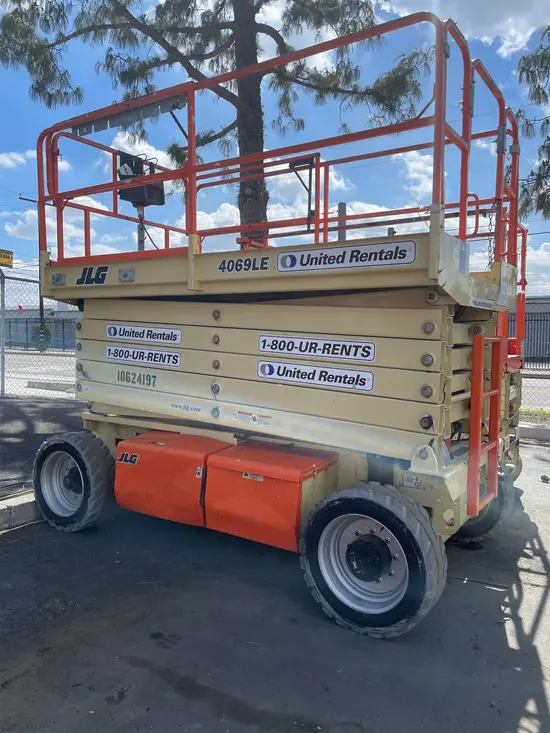 2017 JLG 4069LE Scissor Lift