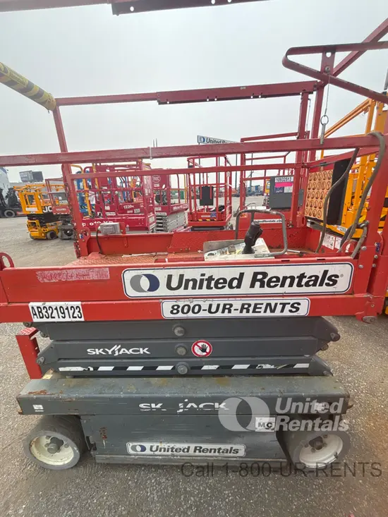 2017 Skyjack SJIII3219 Scissor Lift