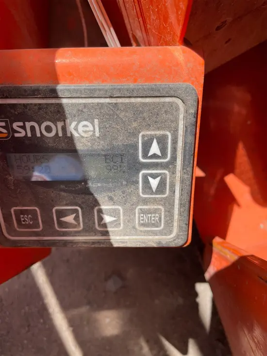 2018 Snorkel S4732E Scissor Lift