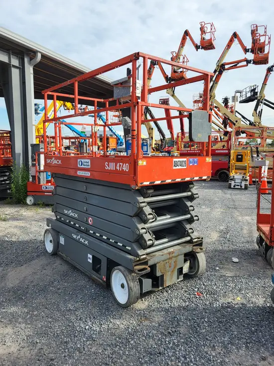 2018 Skyjack SJIII4740 Scissor Lift
