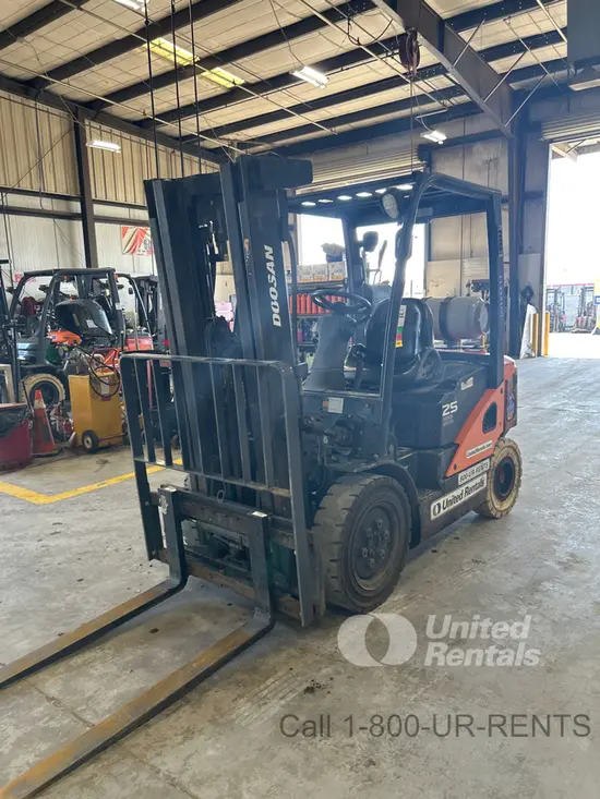 2022 Doosan G25P-7DF Warehouse Forklift