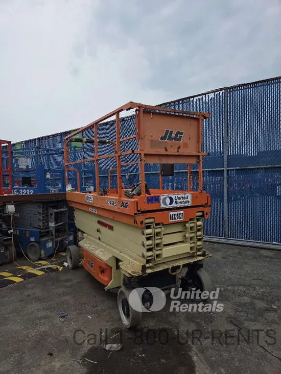 2018 JLG 3246ES Scissor Lift