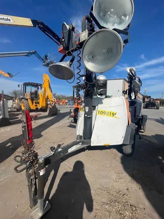 2019 Magnum Pro MLT6SM Portable Light Tower