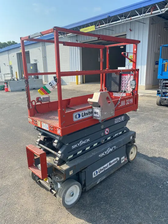 2018 Skyjack SJIII3219 Scissor Lift