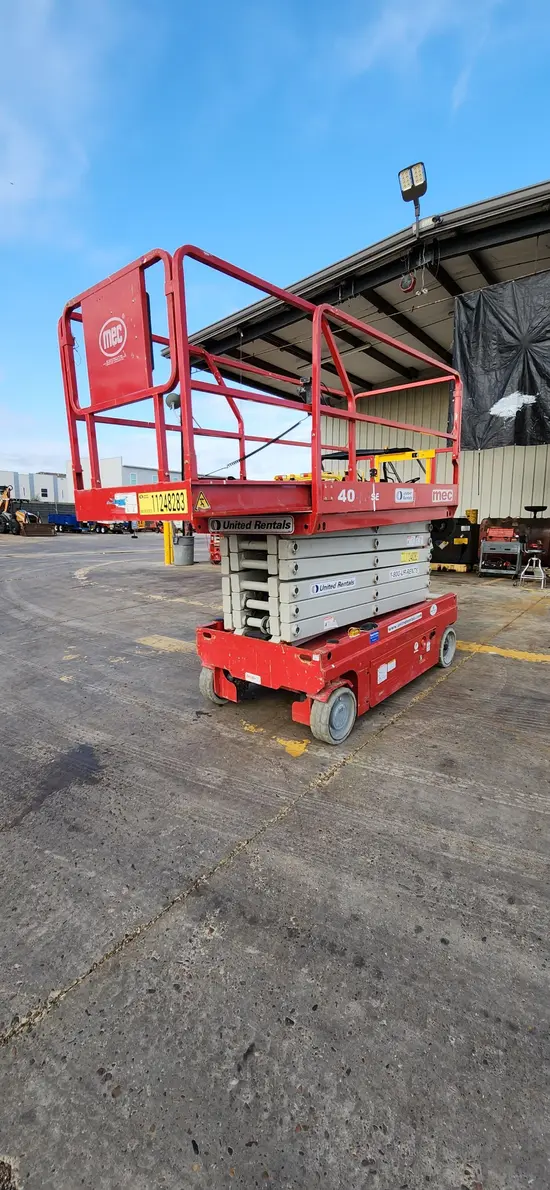 2021 MEC 4046SE Scissor Lift