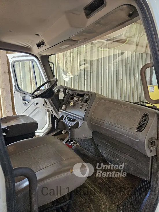 2020 Freightliner M2 106 WATER Water Truck