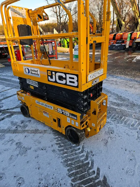 2018 JCB S1930E Scissor Lift