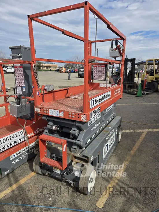 2018 Skyjack SJIII3219 Scissor Lift