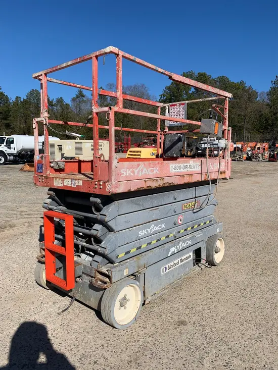 2015 Skyjack SJIII4632 Scissor Lift