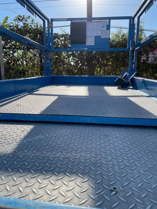 2017 Genie GS-4069 Scissor Lift