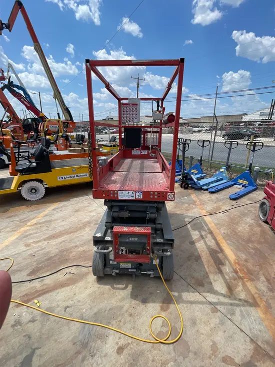 2018 Skyjack SJIII3219 Scissor Lift
