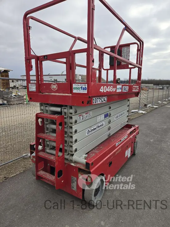 2018 MEC 4046SE Scissor Lift