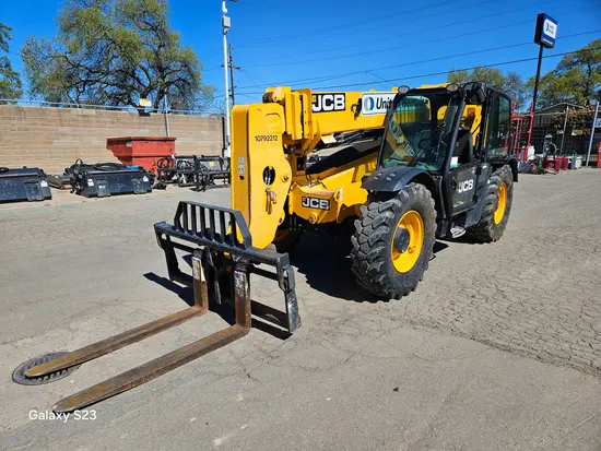 2018 JCB 507-42 Forklift