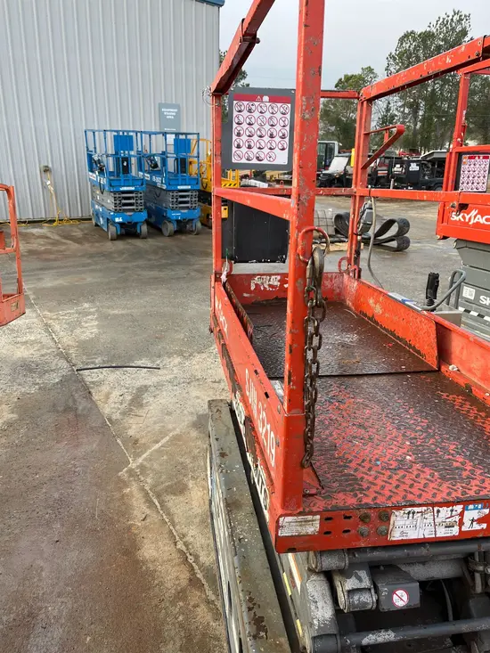 2017 Skyjack SJIII3219 Scissor Lift