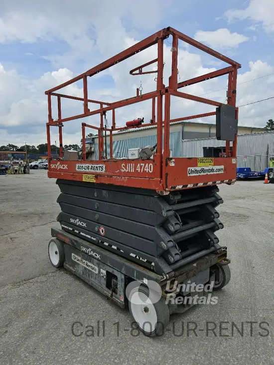 2018 Skyjack SJIII4740 Scissor Lift