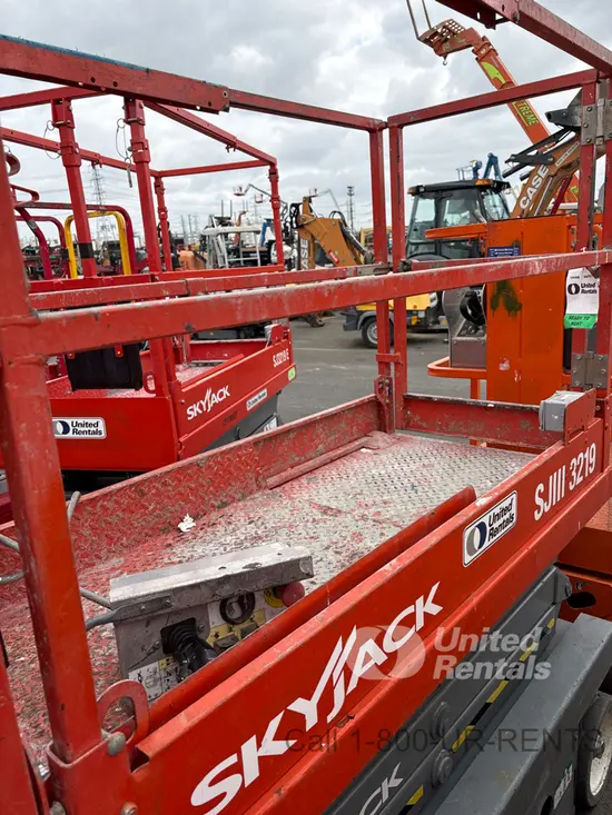 2018 Skyjack SJIII3219 Scissor Lift