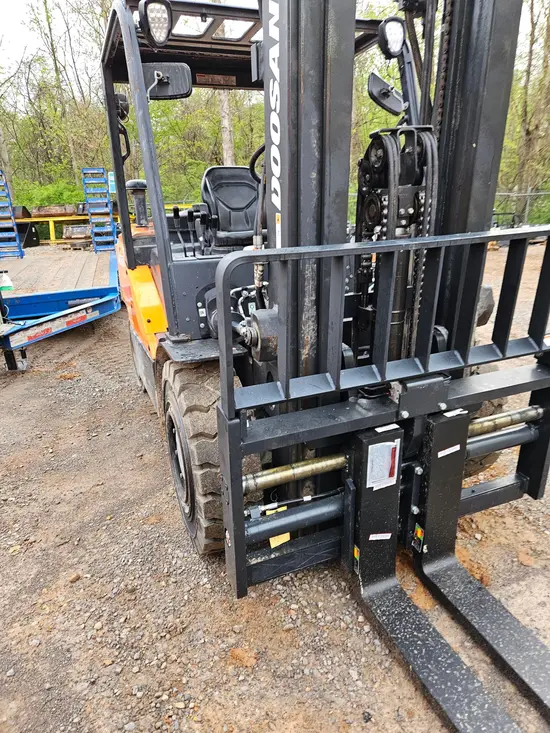 2023 Doosan D45S-7 Warehouse Forklift