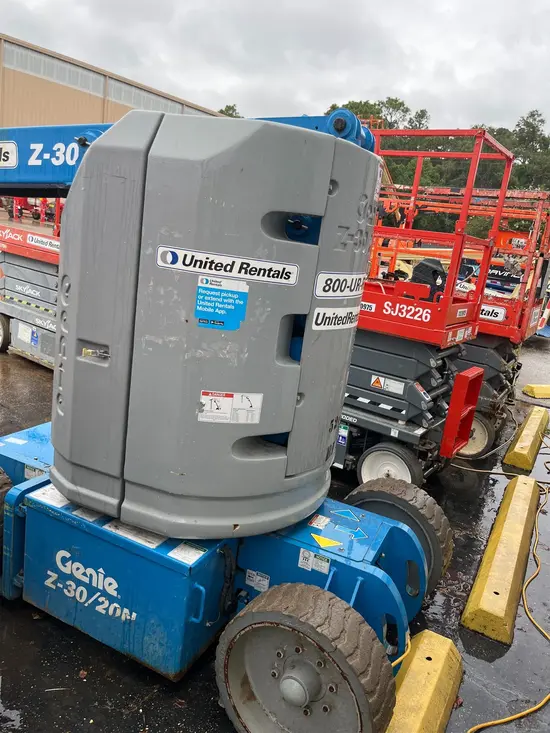 2017 Genie Z-30/20N RJ Articulating Boom Lift
