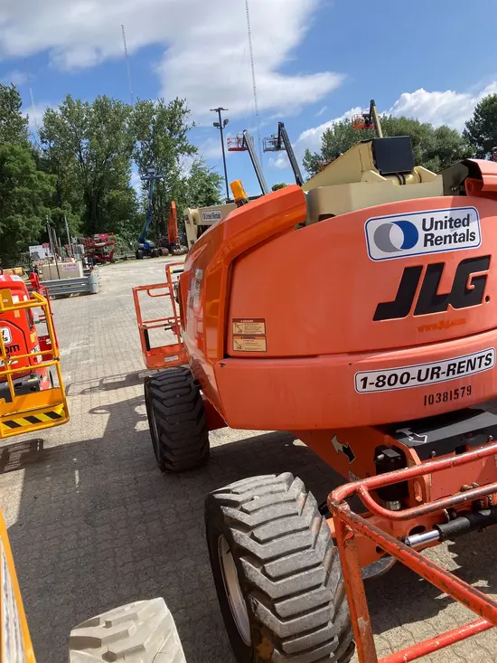 2015 JLG 450AJ Articulating Boom Lift