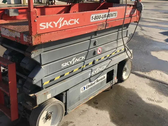 2014 Skyjack SJIII3226 Scissor Lift