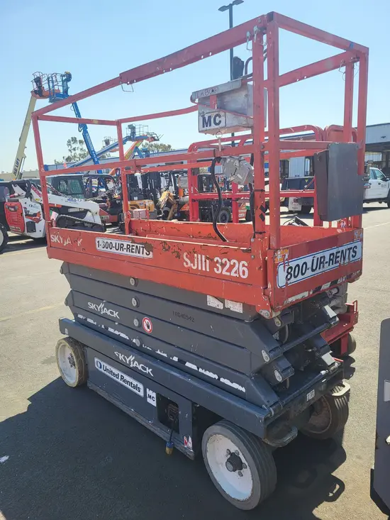 2017 Skyjack SJIII3226 Scissor Lift