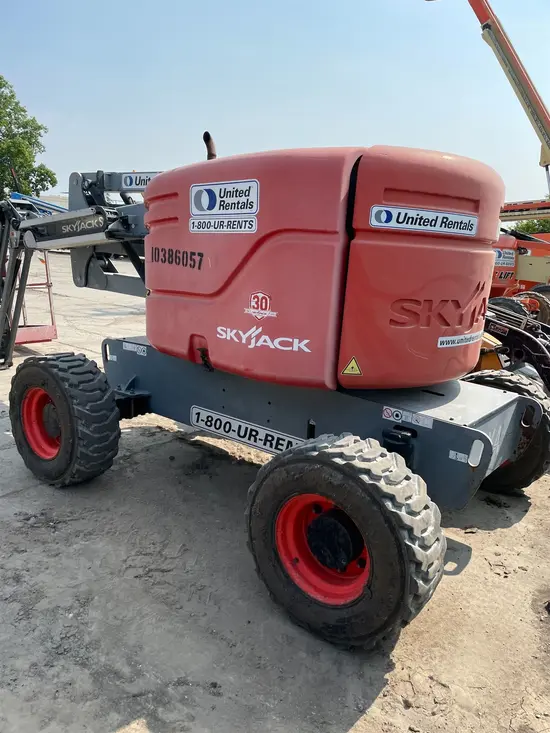 2015 Skyjack SJ46AJ Articulating Boom Lift