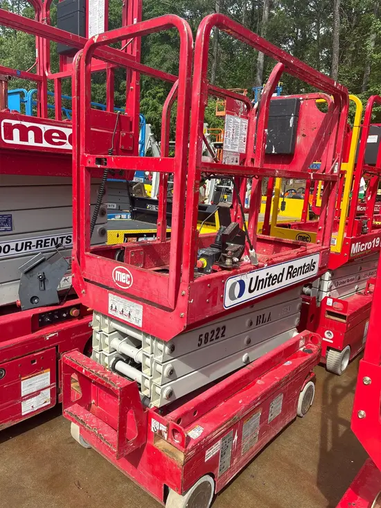 2018 MEC 1330SE Scissor Lift