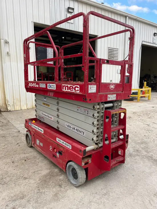 2017 MEC 4046SE Scissor Lift
