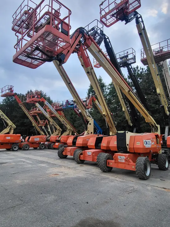 2016 JLG 800AJ Articulating Boom Lift