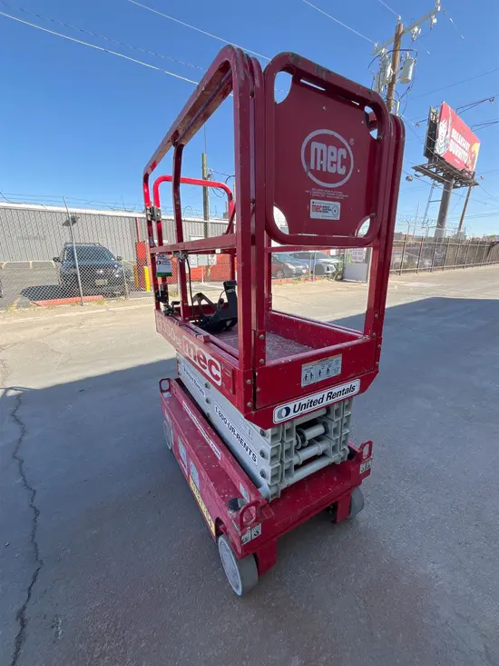 2018 MEC 1330SE Scissor Lift