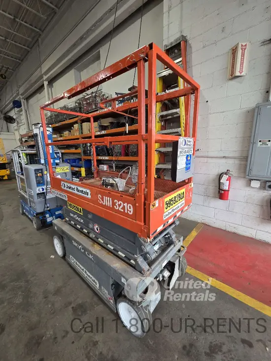 2018 Skyjack SJIII3219 Scissor Lift