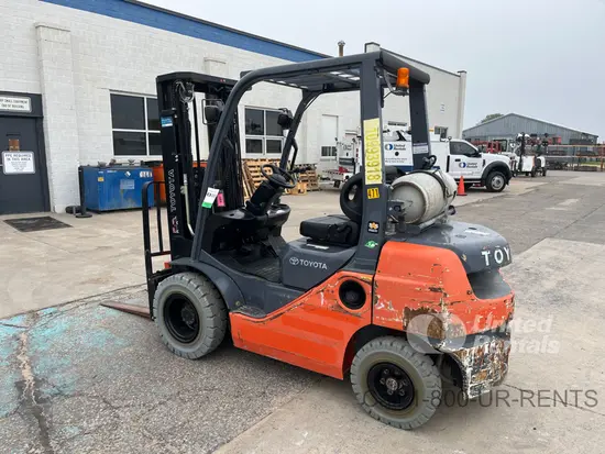 2019 Toyota 8FGU25 Warehouse Forklift