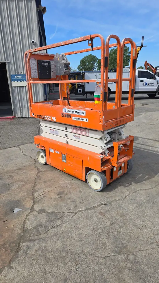 2019 Snorkel S3219E Scissor Lift