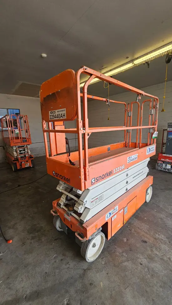 2019 Snorkel S3226E Scissor Lift
