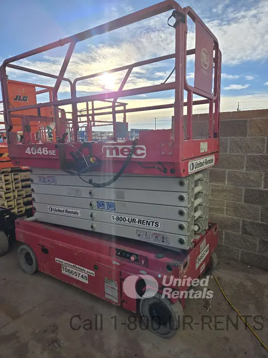2017 MEC 4046SE Scissor Lift
