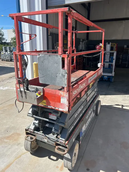 2018 Skyjack SJIII3226 Scissor Lift