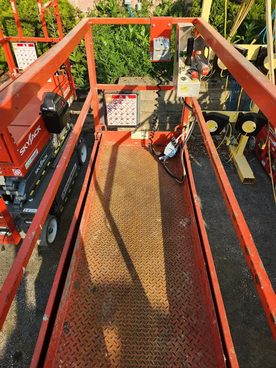 2019 Skyjack SJIII3220 Scissor Lift